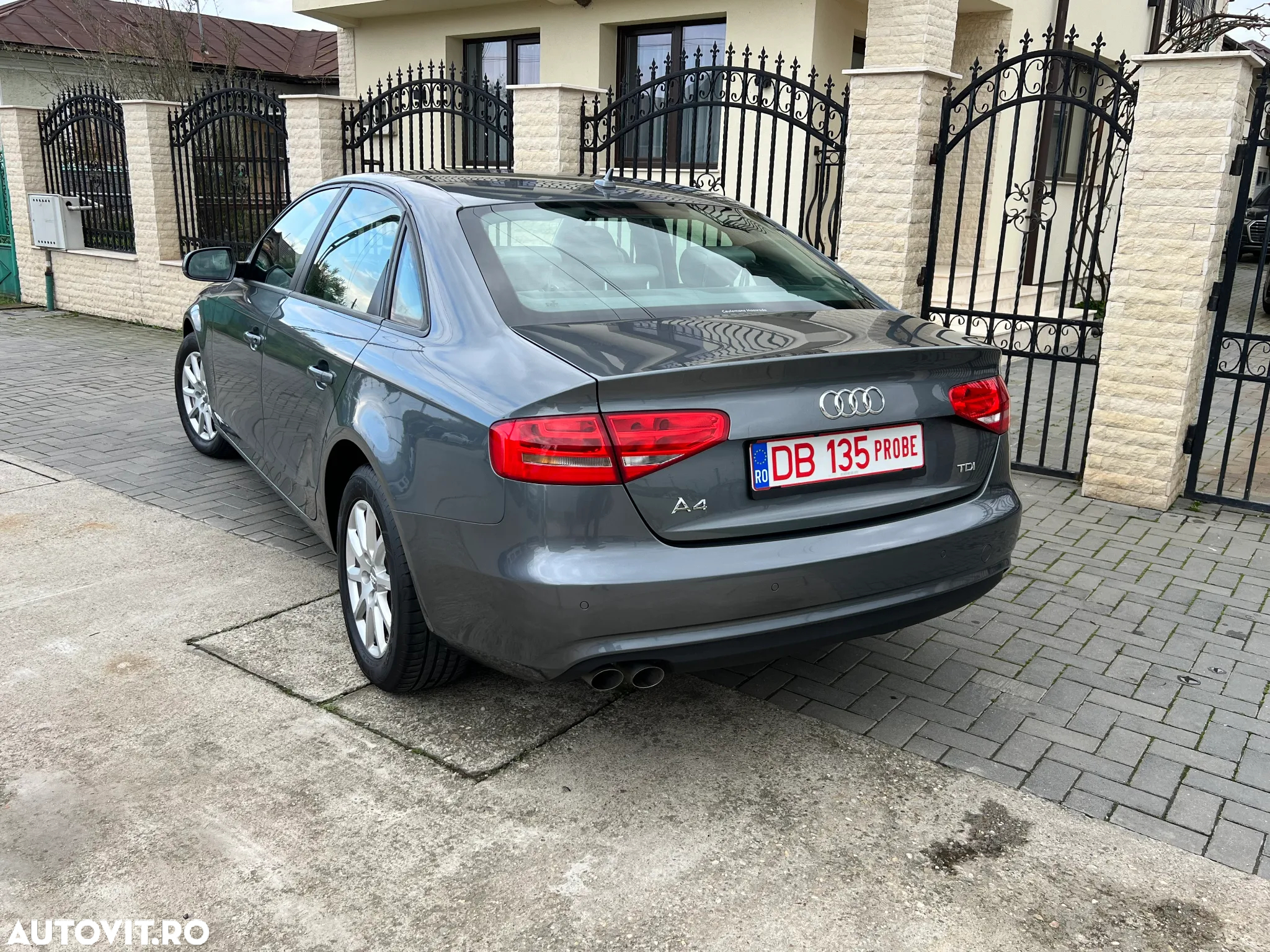 Audi A4 - 4