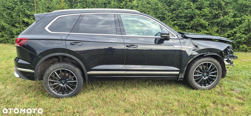 Volkswagen Touareg 3.0 V6 TDI 4Motion DPF Automatik - 8