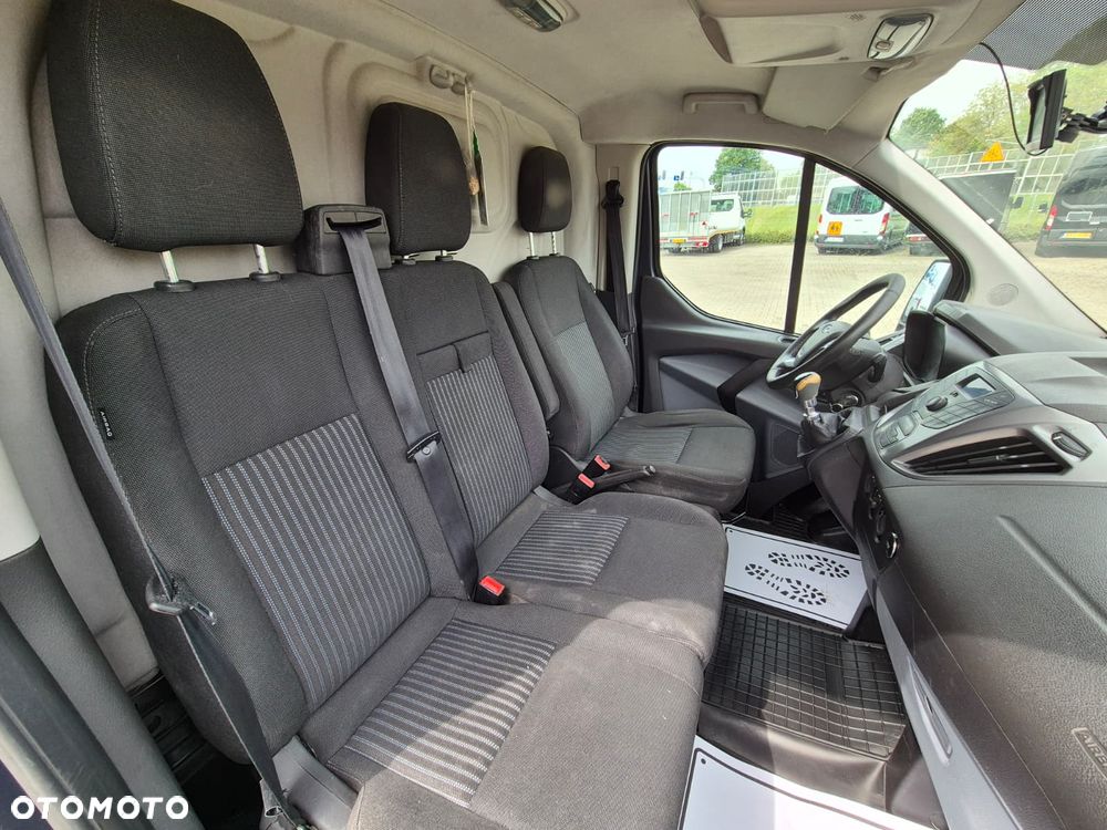Ford TRANSIT CUSTOM 2.2 TDCi / L2H1 / LONG / BEZWYPADKOWY / SERWISOWANY / ZADBANY / HAK / GWARANCJA / 2800KG NA HAKU - 32