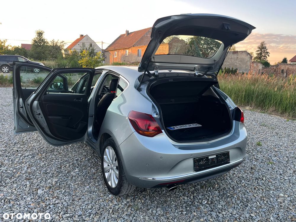 Opel Astra 1.4 Turbo Innovation - 18