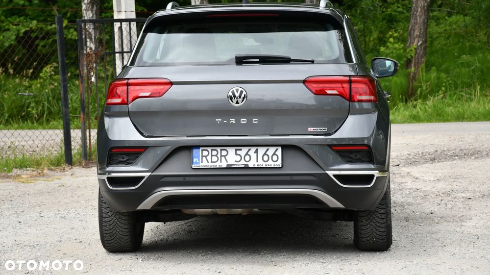 Volkswagen T-Roc - 22