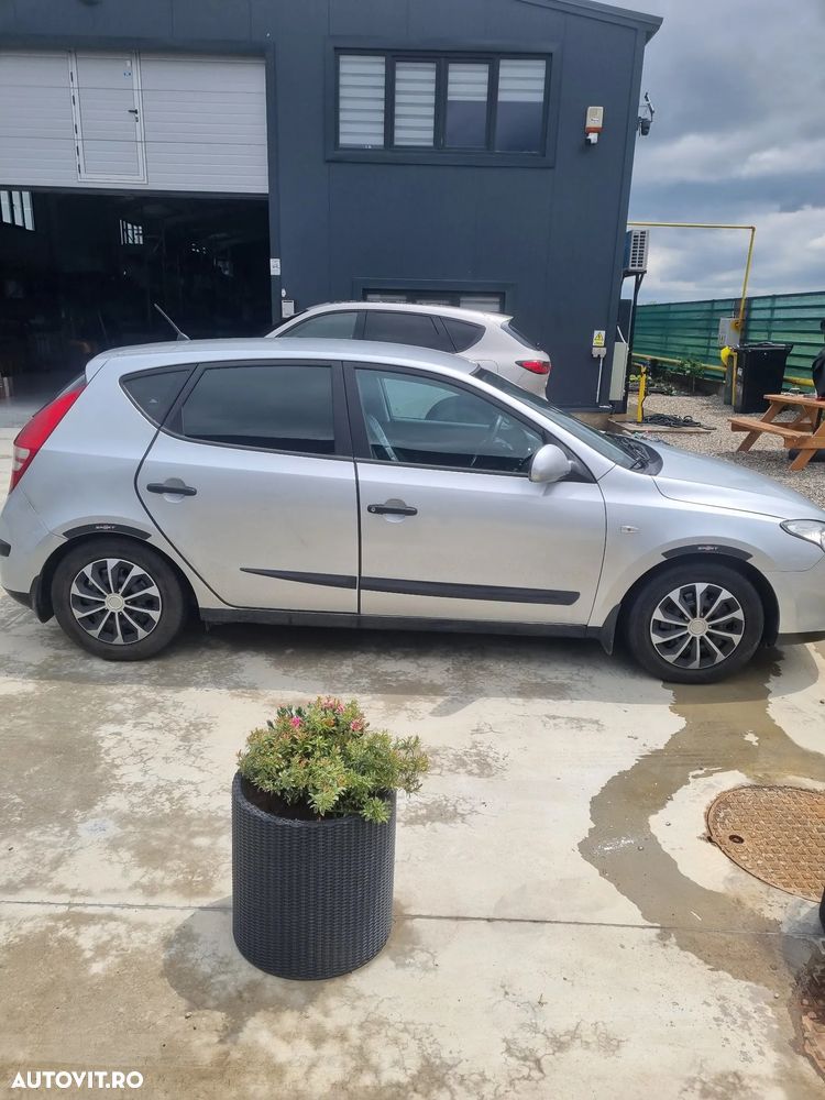 Hyundai i30 1.4 GL Classic - 8