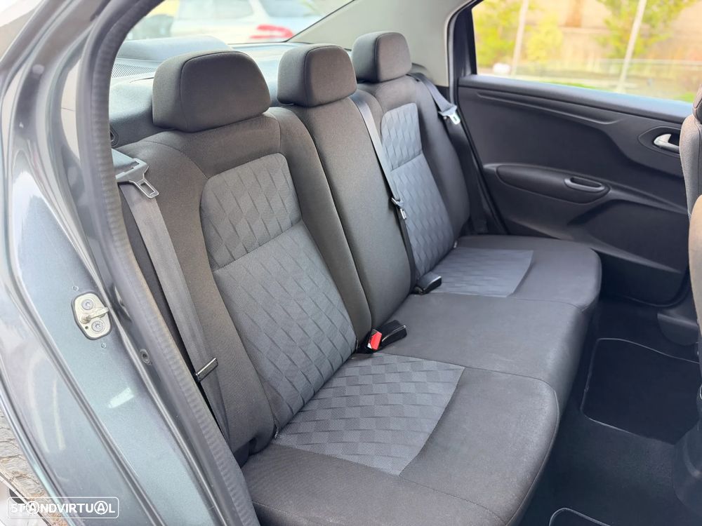 Citroën C-Elysée 1.2 PureTech Shine - 25