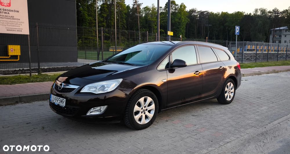 Opel Astra 1.4 Turbo - 1