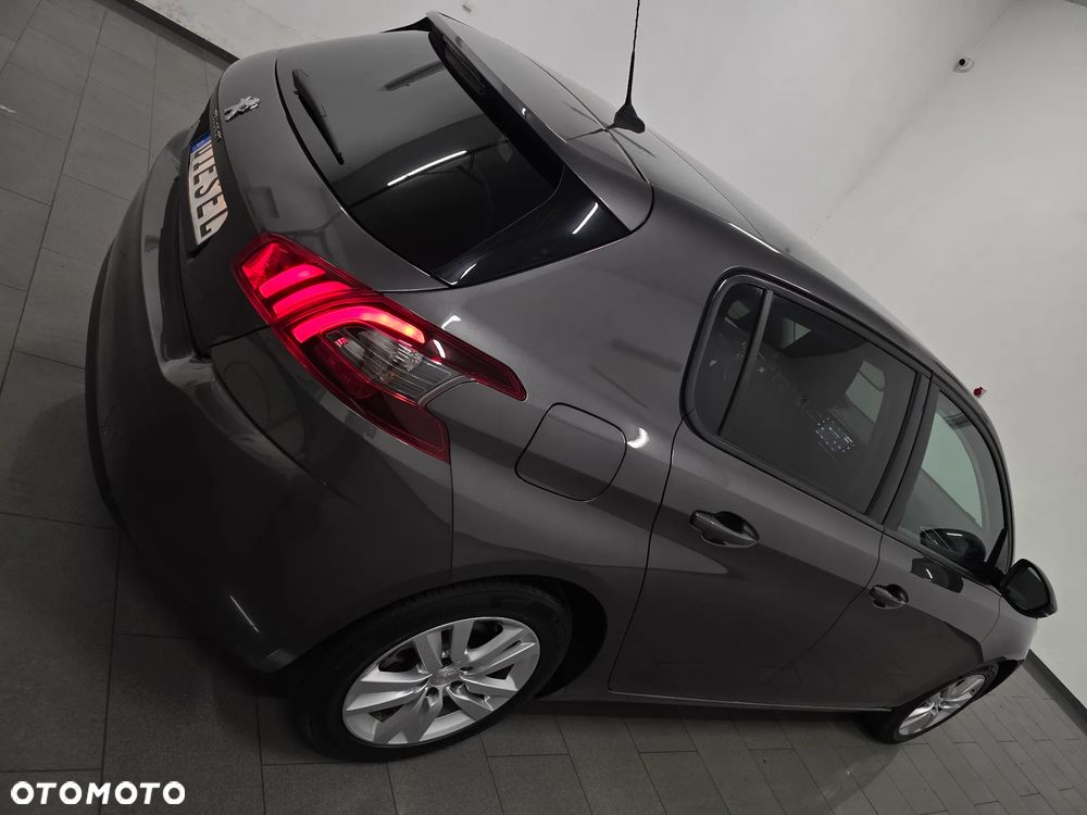 Peugeot 308 - 35