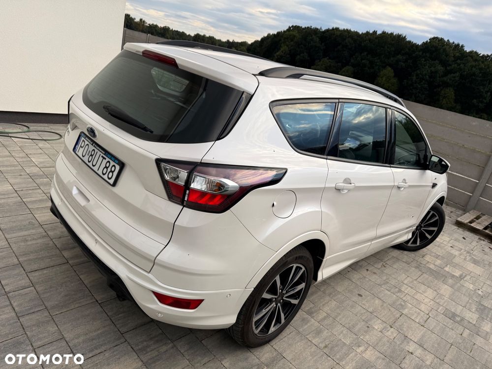 Ford Kuga 2.0 TDCi 4x4 ST-Line - 25
