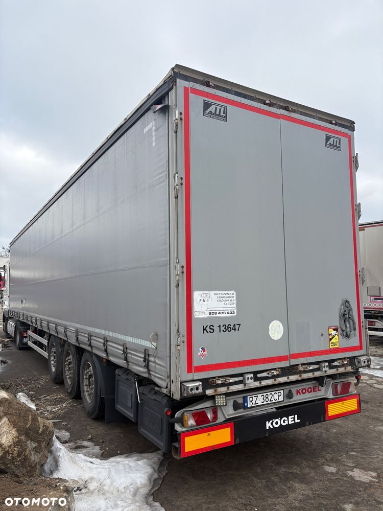 Kögel FIRANKA / 2015r / osie SAF / PODNOSZONA OŚ - 3