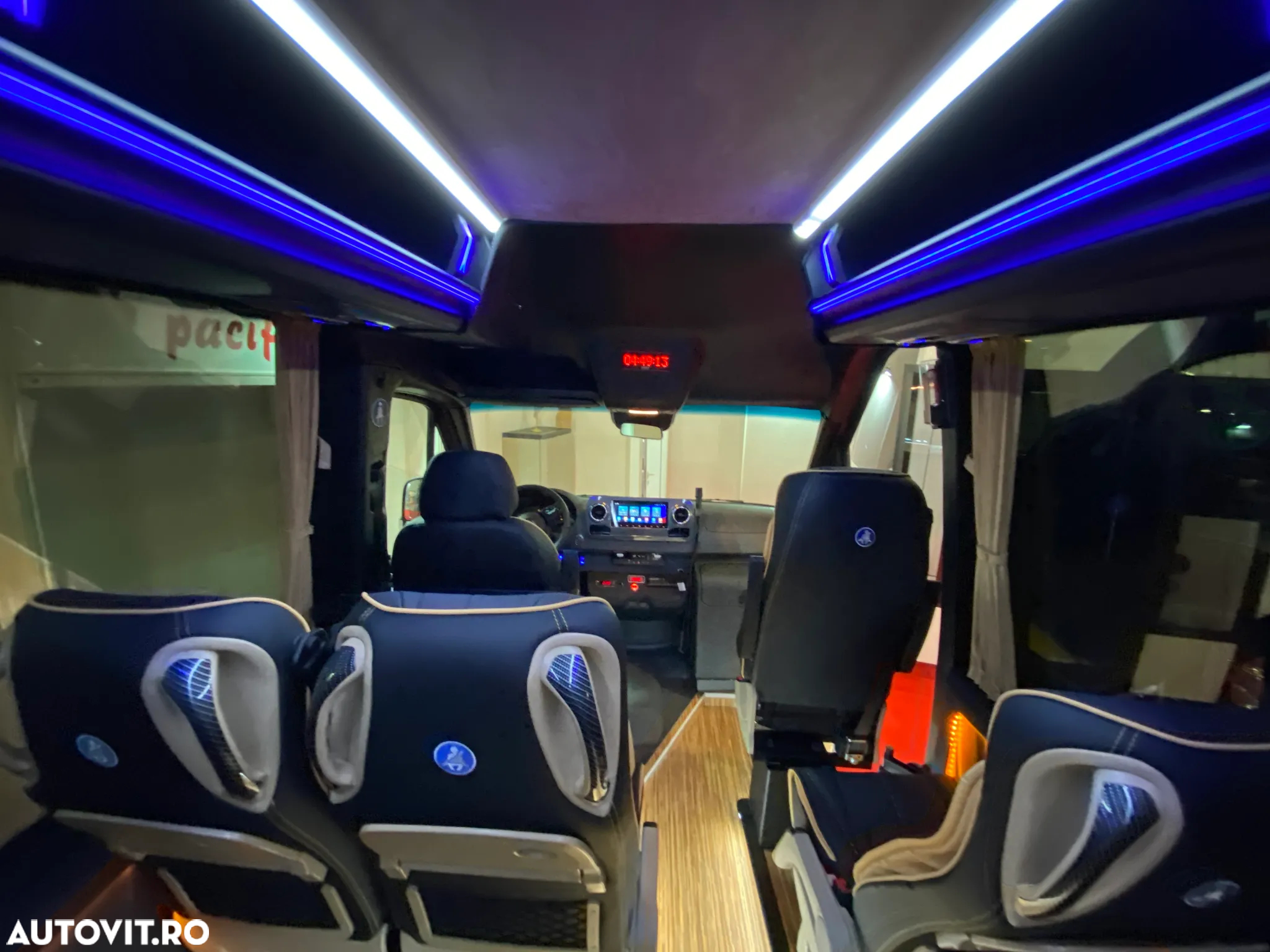 Mercedes-Benz 519 19+1+1 LOCURI vip  *COC* - 22