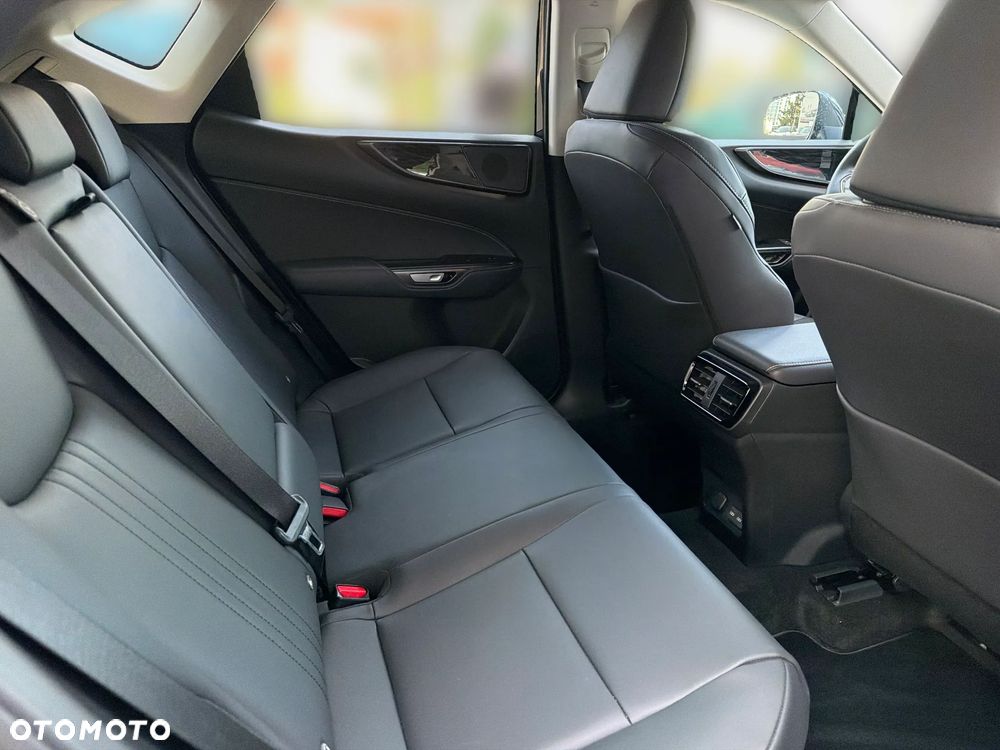 Lexus NX 350h Prestige AWD - 13