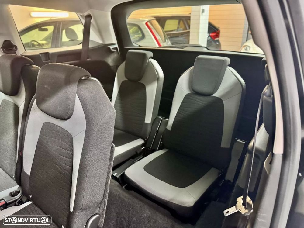 Citroën C4 Grand Picasso 1.6 e-HDi Seduction - 33