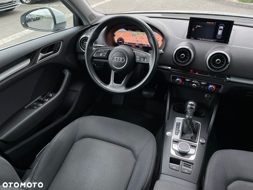 Audi A3 Sportback - 13