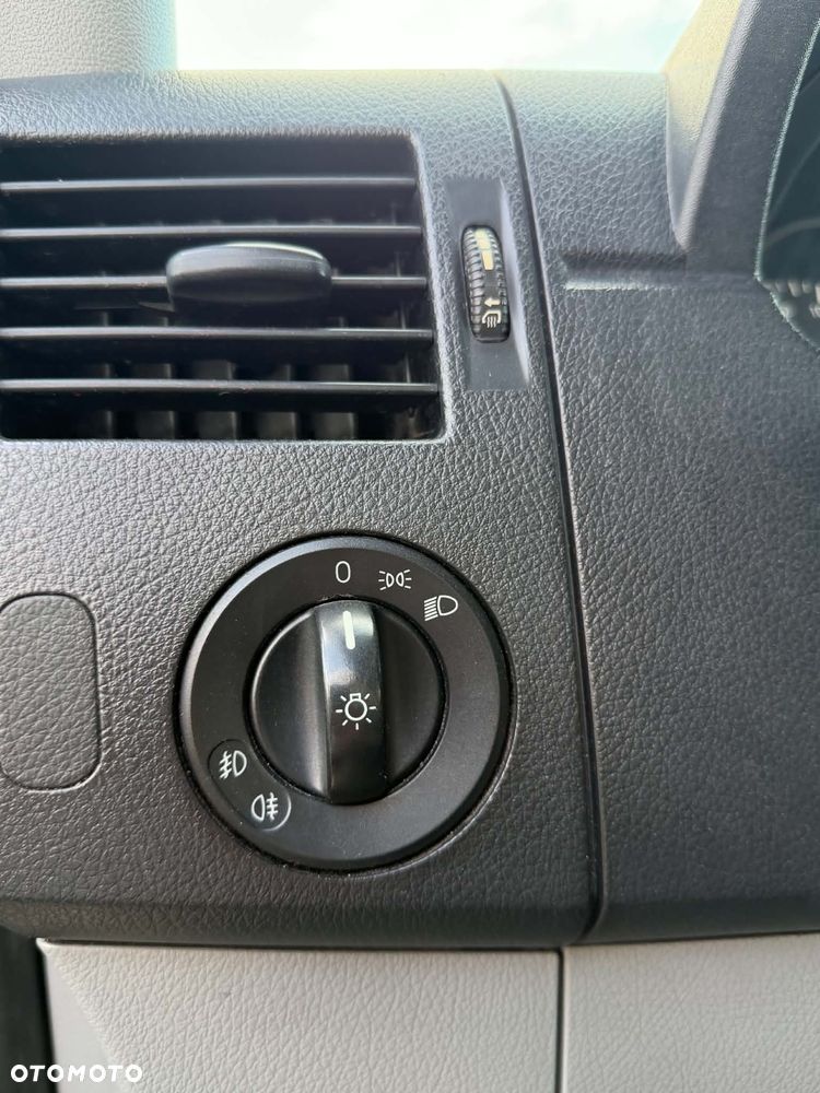Mercedes-Benz Sprinter - 11