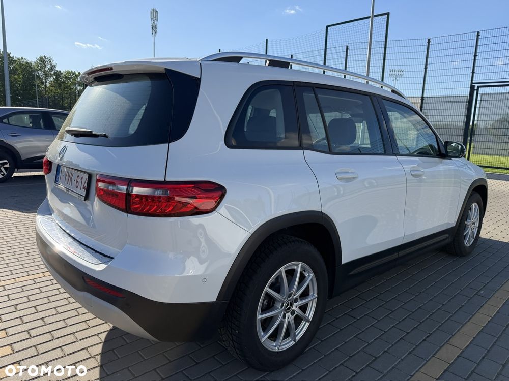 Mercedes-Benz GLB - 3