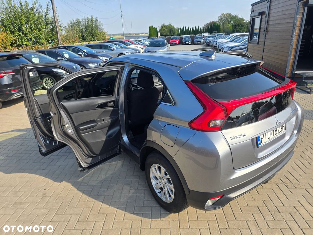 Mitsubishi Eclipse Cross - 36