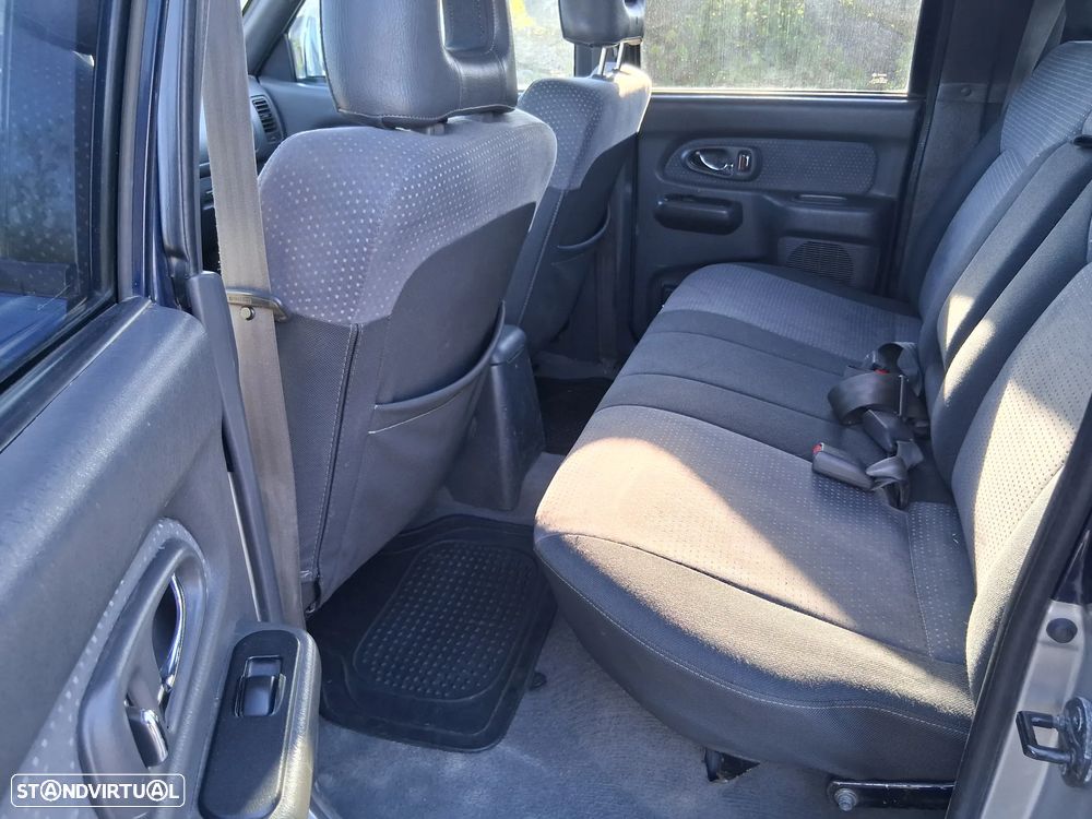 Mitsubishi L200 2.5 TD CD Strakar AC+ABS - 10