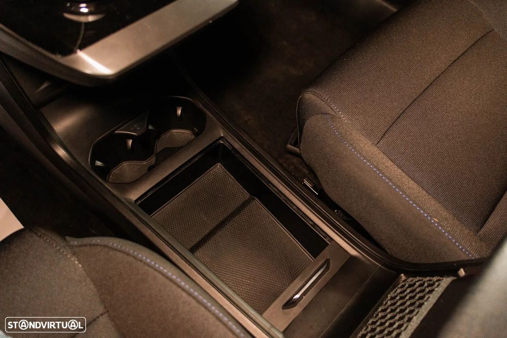 MG MG4 64 kWh Comfort - 39