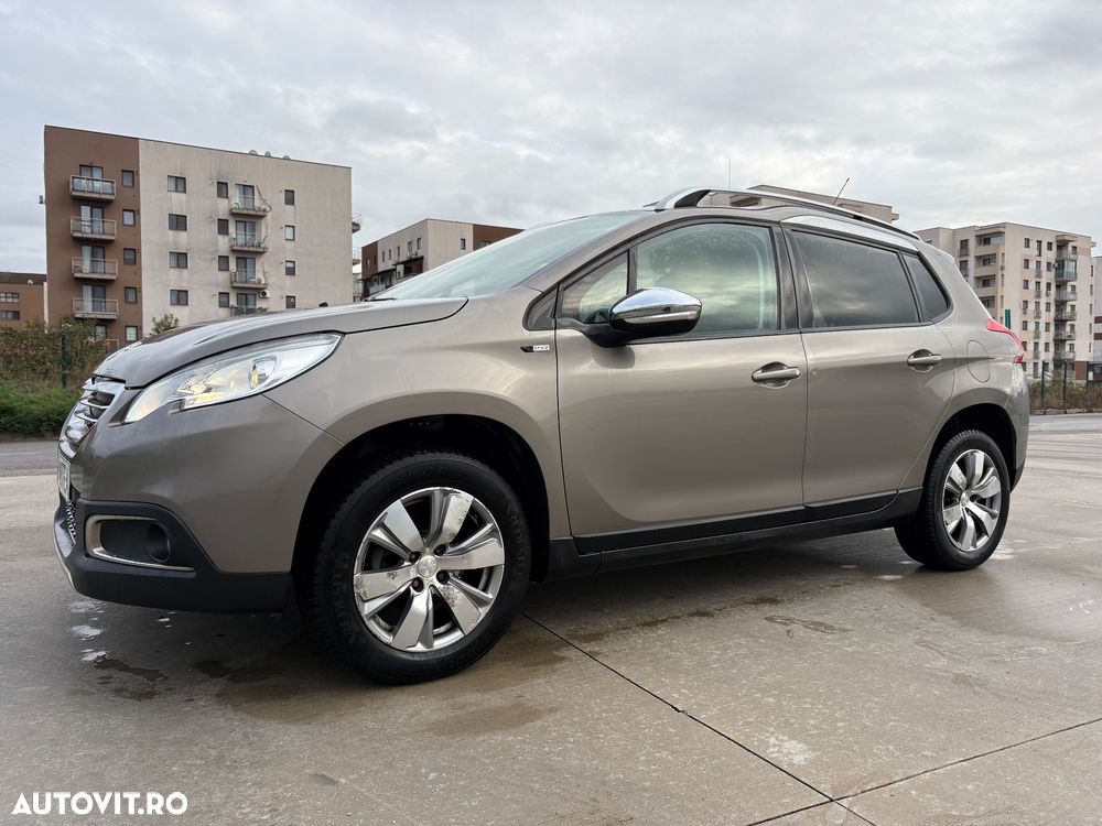 Peugeot 2008 1.2 VTi Active - 11