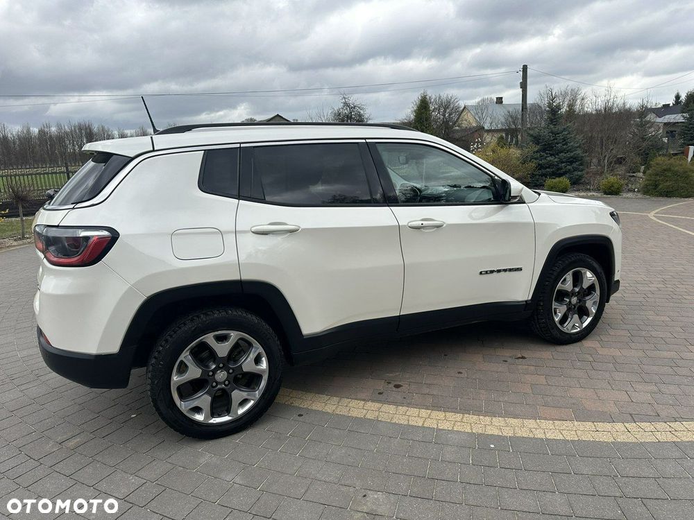 Jeep Compass - 11