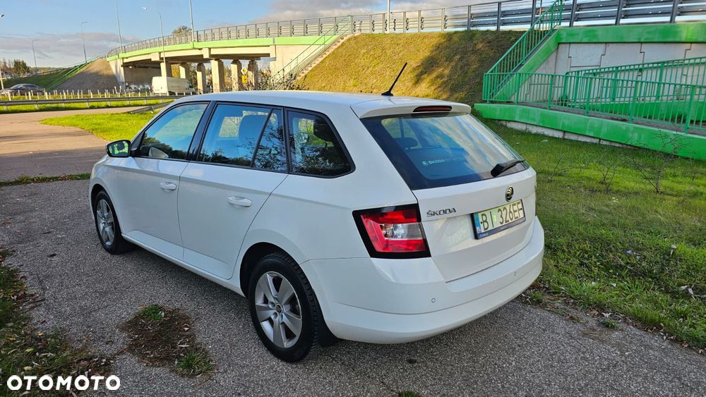 Skoda Fabia 1.2 TSI Ambition - 4