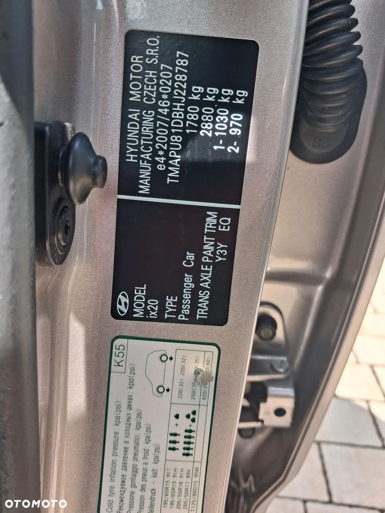 Hyundai ix20 1.6 Premium - 10