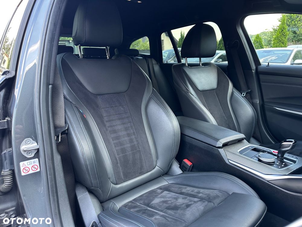 BMW Seria 3 320d M Sport Shadow - 27