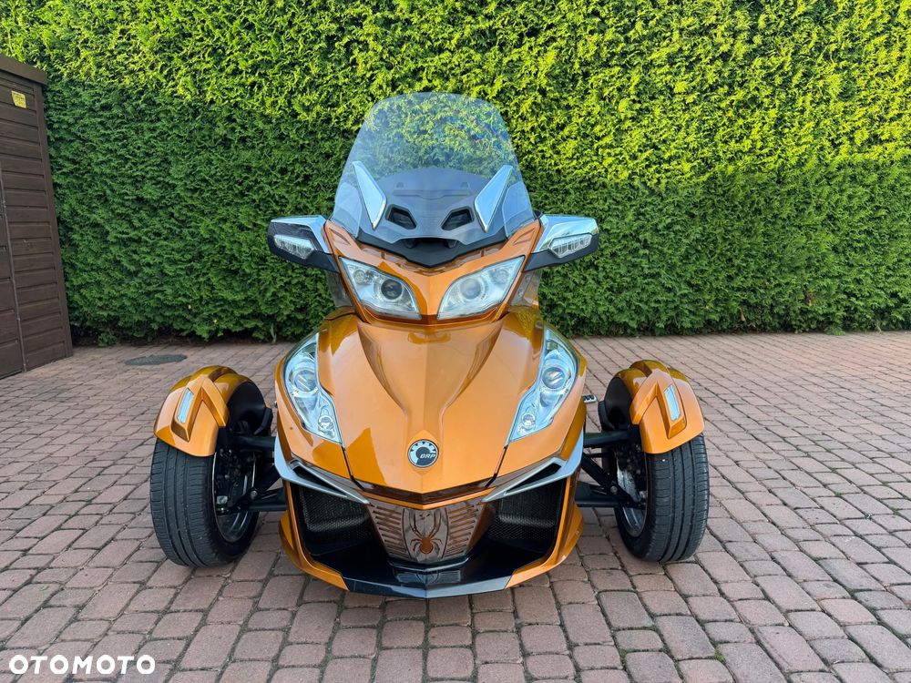 Can-Am Spyder - 3