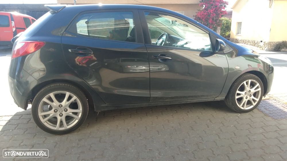 Mazda 2 1.3 MZR 90th Anniversary - 1