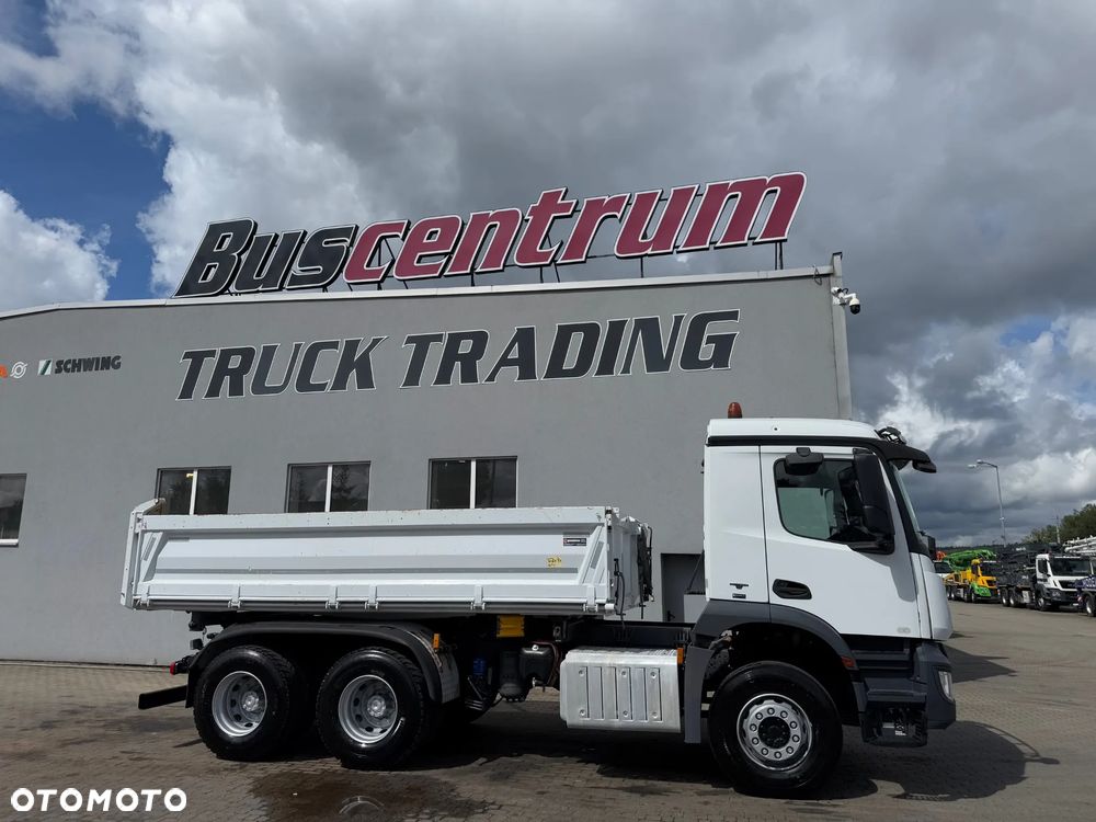 Mercedes-Benz Arocs 6x4 Meiller-Kipper / 3 stronna - 2