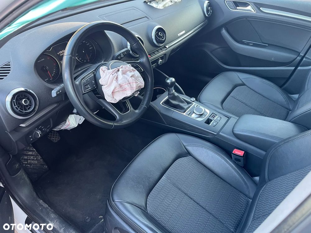 Audi A3 Sportback 1.6 TDI sport - 9