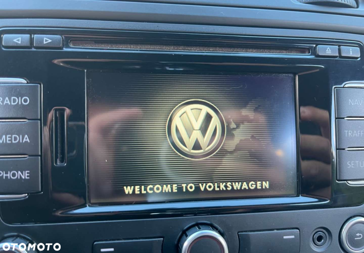 Volkswagen Golf - 25