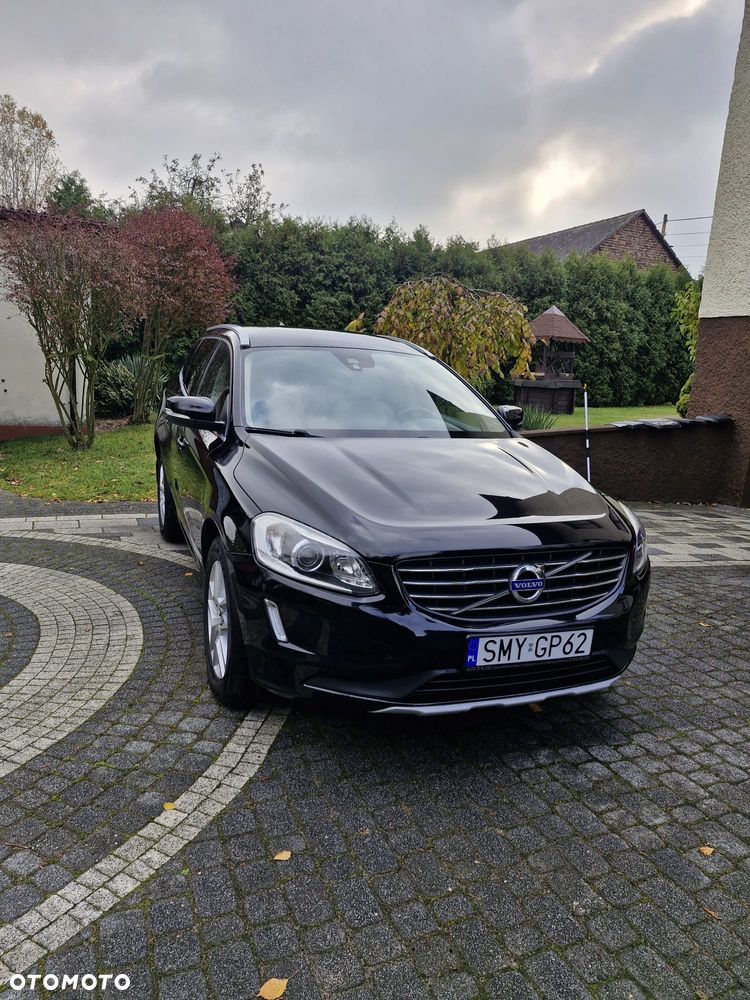 Volvo Xc60 2017 photo 2
