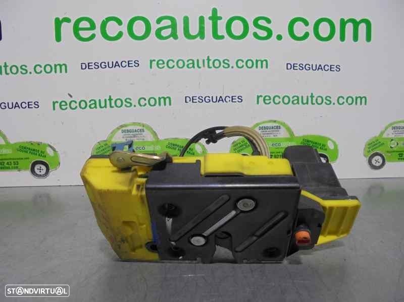 FECHADURA PORTA TRASEIRA DIREITA VOLVO V70 II 2000 -8626970 - 6
