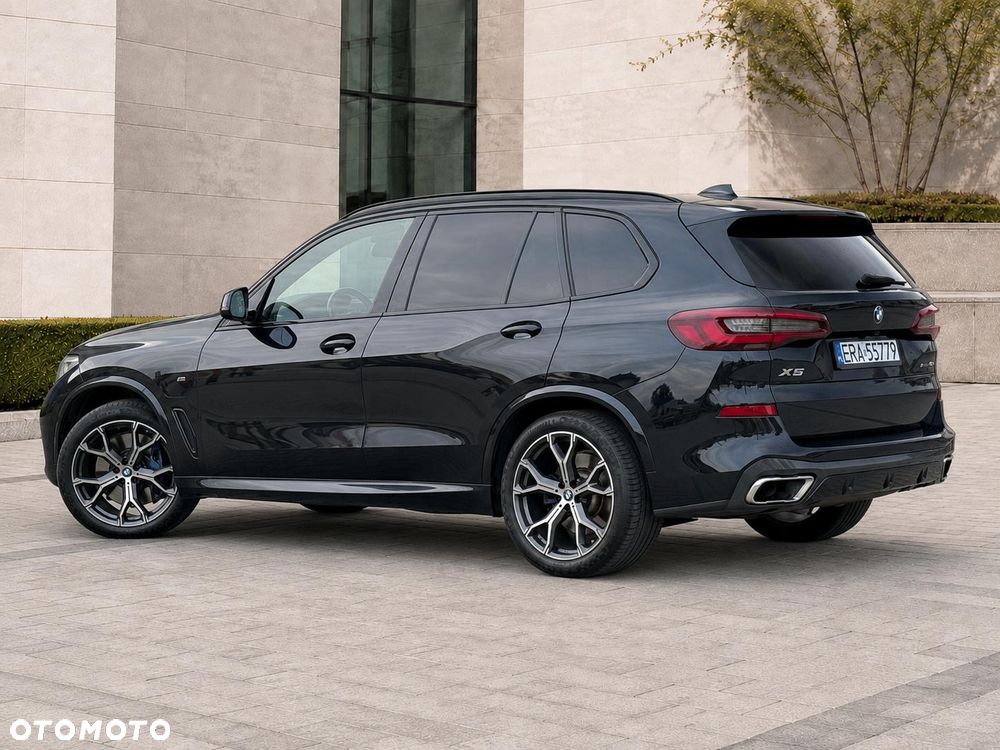 BMW X5 xDrive45e - 14