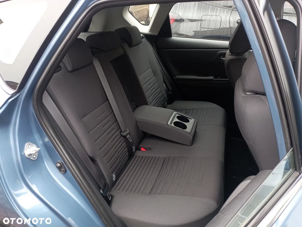 Toyota Auris 1.6 Premium - 10
