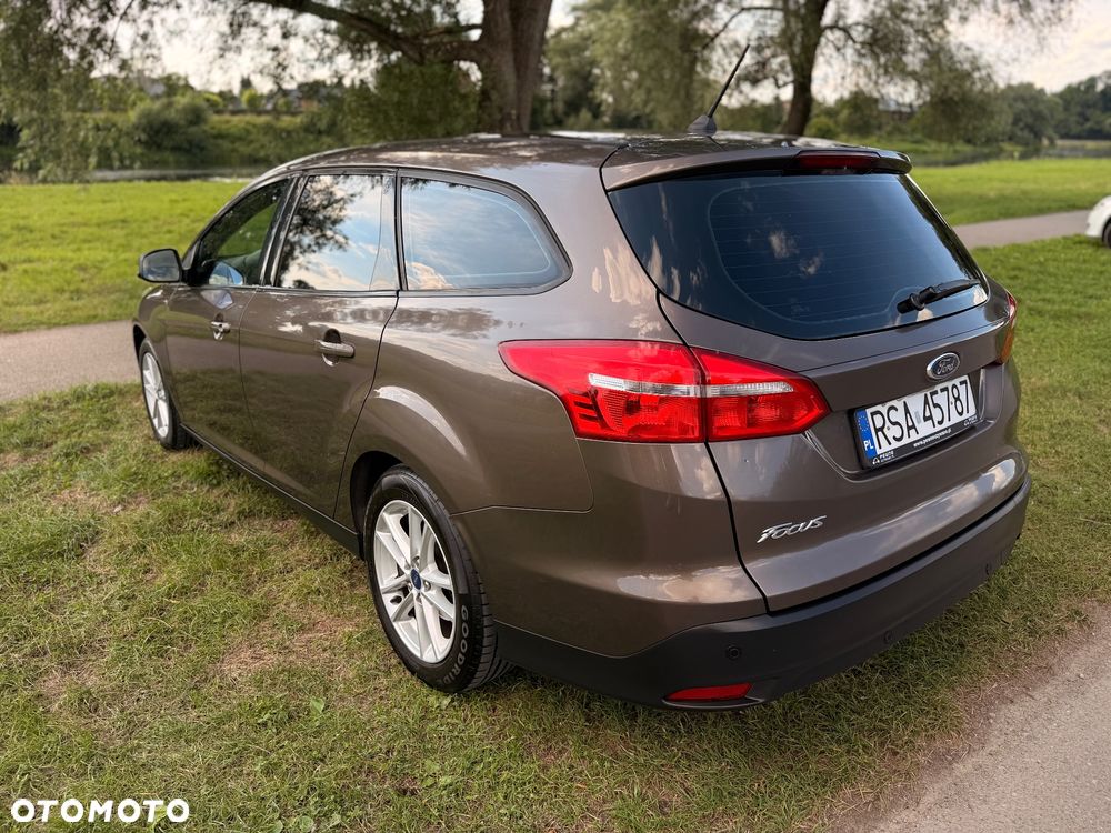 Ford Focus 1.6 Titanium - 5