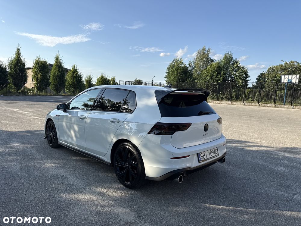 Volkswagen Golf GTI (BlueMotion Technology) DSG Performance - 5