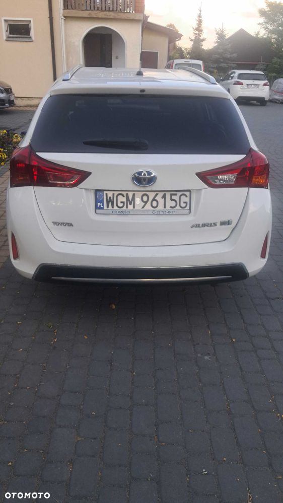 Toyota Auris - 4