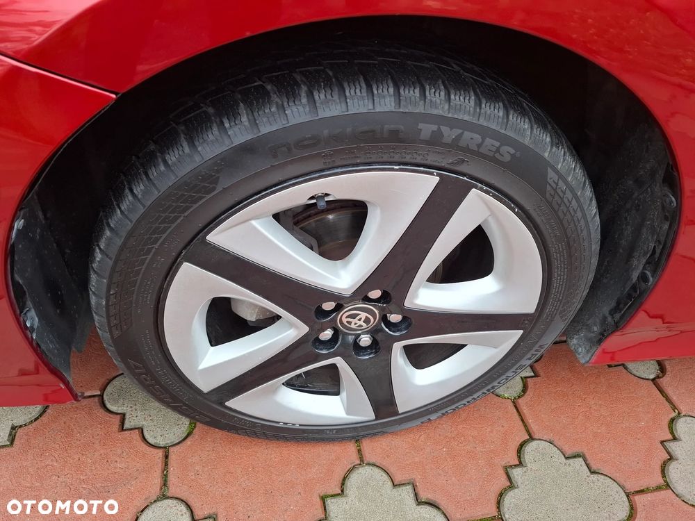 Toyota Prius Hybrid Executive - 25