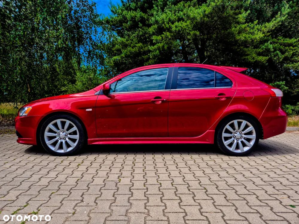 Mitsubishi Lancer - 7