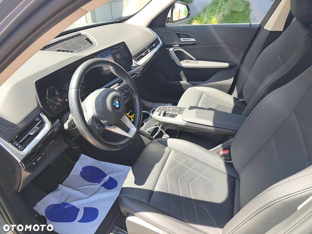 BMW X1 sDrive18i xLine - 14