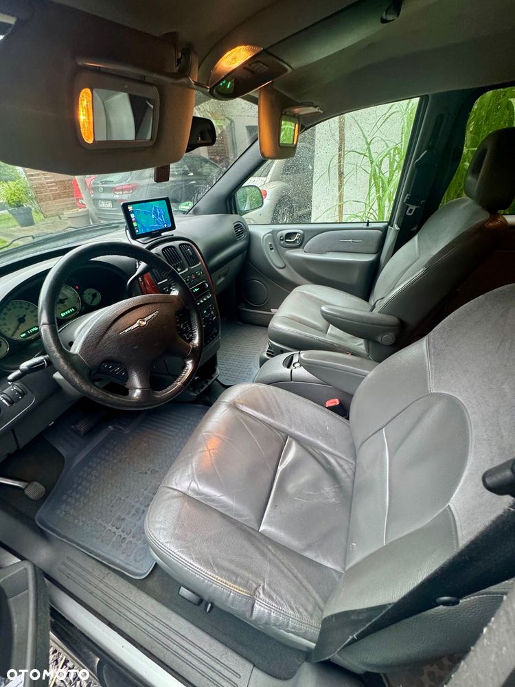 Chrysler Grand Voyager - 6