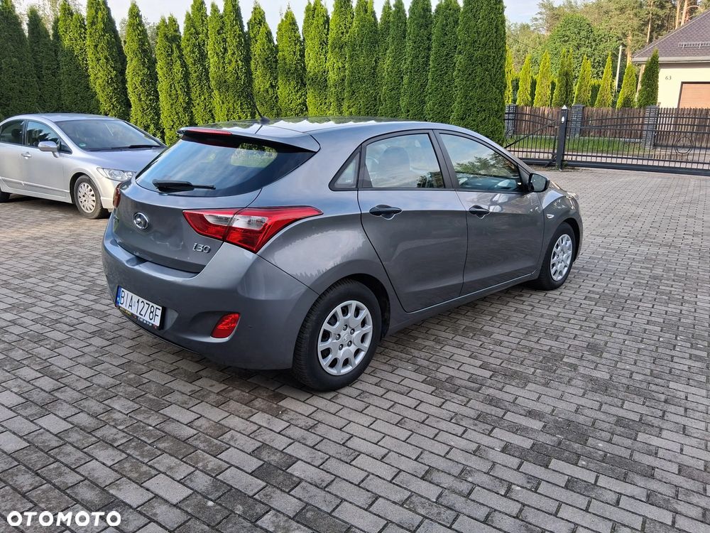 Hyundai i30 1.4 Classic - 11