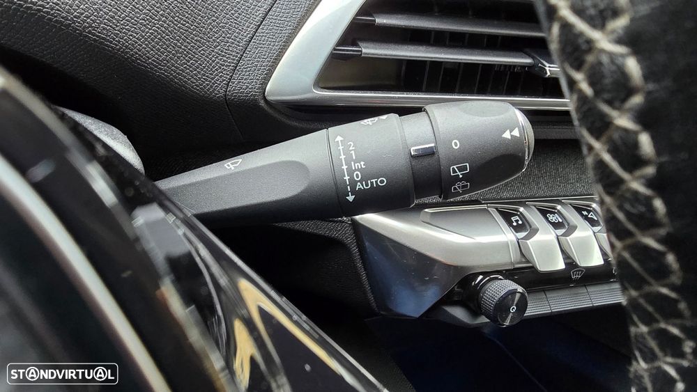 Peugeot 3008 1.5 BlueHDi Allure Pack - 17