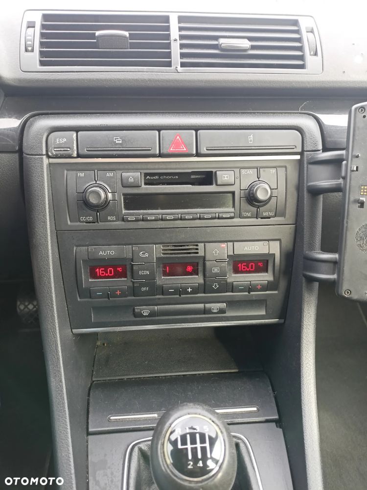 Audi A4 Avant 1.9 TDI - 10