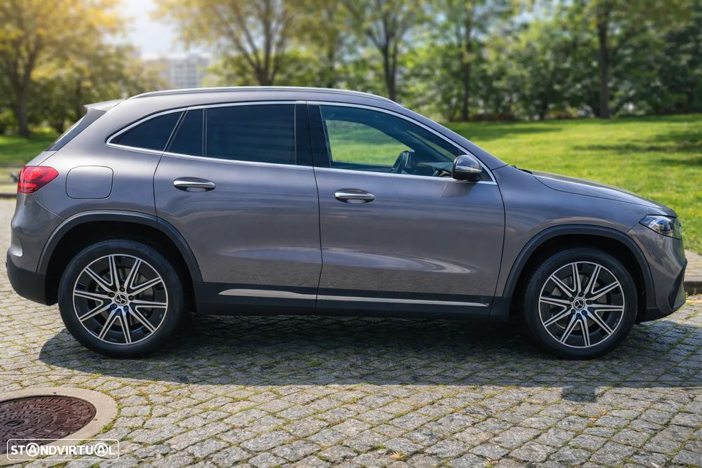 Mercedes-Benz EQA 300 4Matic AMG Line - 6