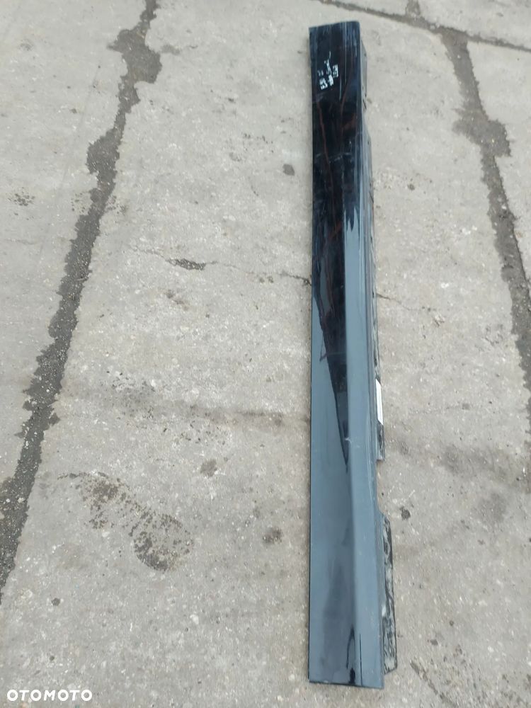 NAKŁADKA LISTWA PROGOWA LEWA BMW E90/91 SEDAN - 4
