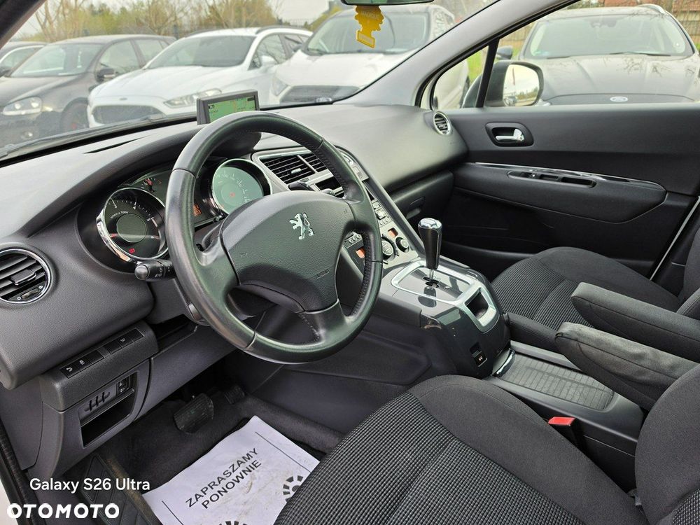Peugeot 5008 - 30