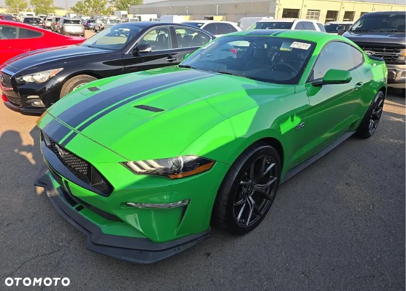 Ford Mustang 5.0 V8 GT - 1