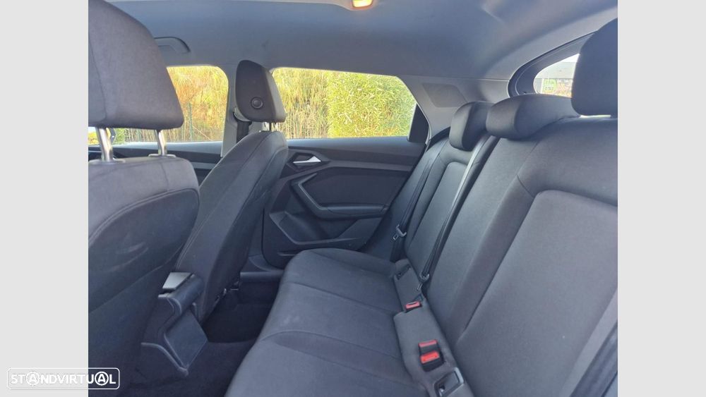 Audi A1 Sportback 25 TFSI Advanced - 20