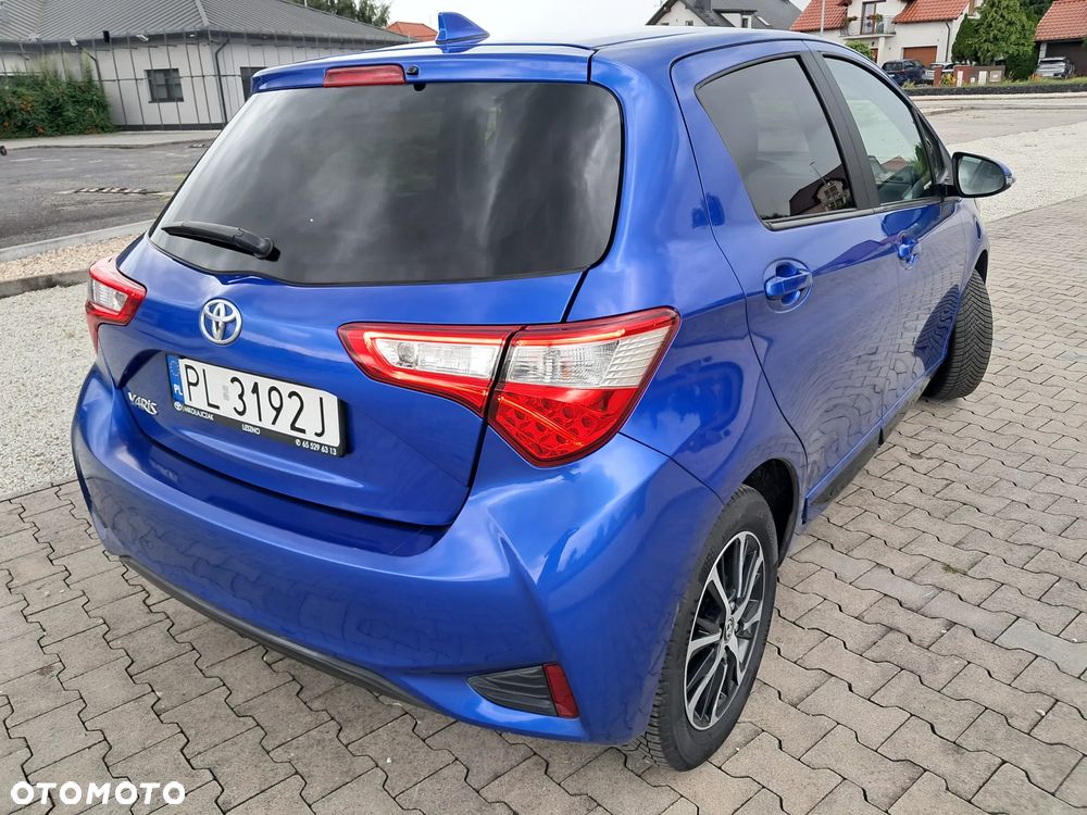 Toyota Yaris 1.0 Premium - 7